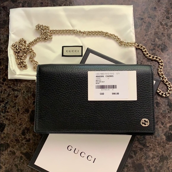 Gucci Handbags - Gucci Clutch/Cross Body